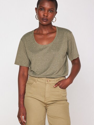 Maison 123 Shirt in Green: front