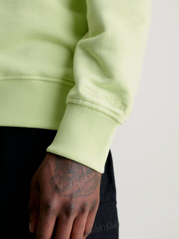 Calvin Klein Jeans Sweatshirt in Grün