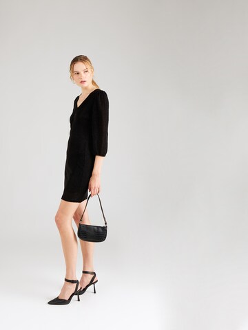 SAINT TROPEZ - Vestido 'Biana' em preto