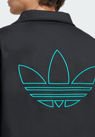 ADIDAS ORIGINALS Sweatshirt 'FC Liverpool Terrace Icons' in Black