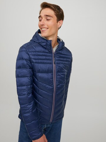 JACK & JONES - Chaqueta de entretiempo 'Hero' en azul