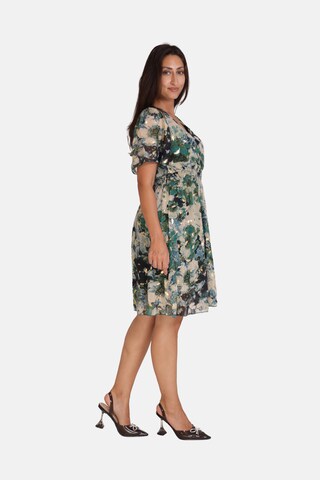 Elara Kleid in Grün