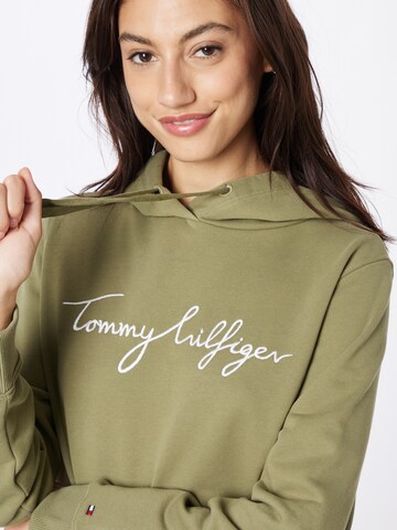 TOMMY HILFIGER Sweatshirt in Green