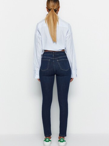 Trendyol Skinny Jeans in Blau