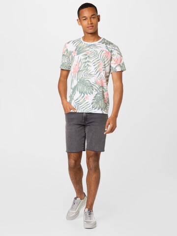 Key Largo Shirt 'YUCCA' in Wit