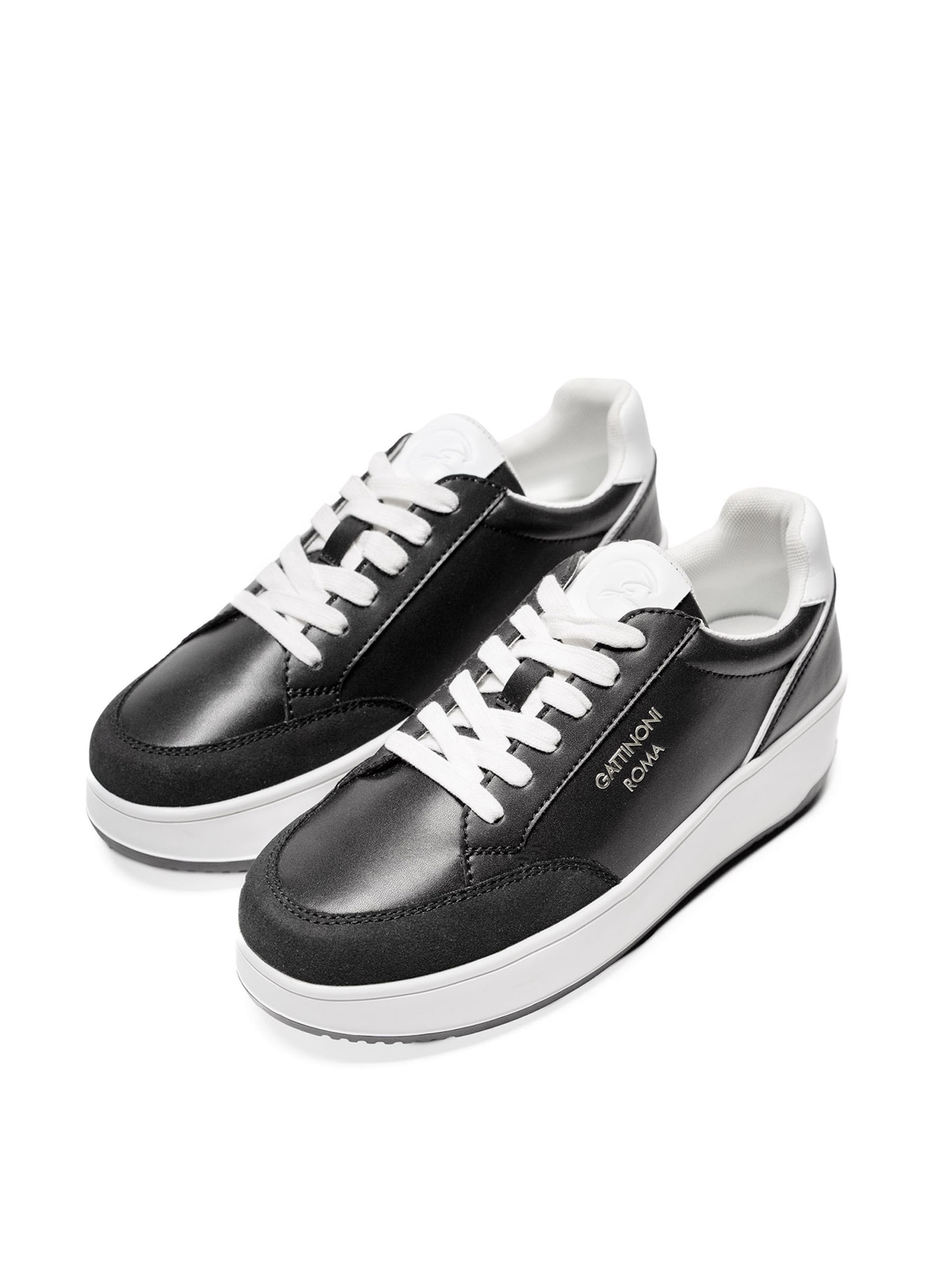 Gattinoni Sneakers in Black