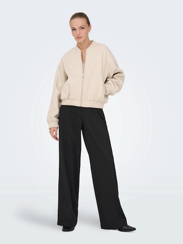 Veste mi-saison 'ONLELBA' ONLY en beige