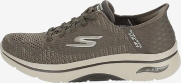 SKECHERS Sneaker in Grau