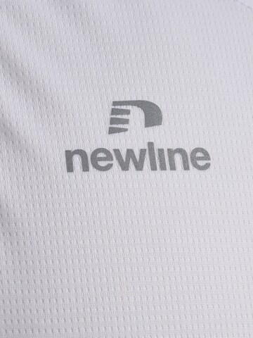 T-Shirt fonctionnel Newline en blanc