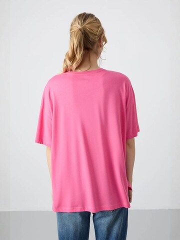 T-shirt 'T-Shirts' Tommy Life en rose