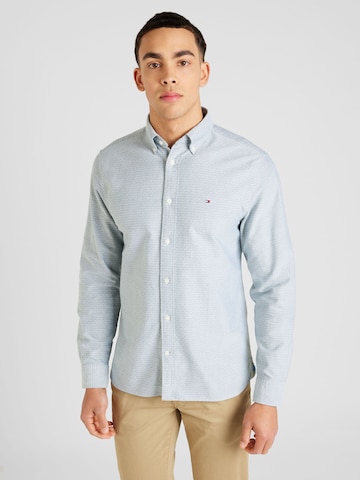 TOMMY HILFIGER Regular fit Button Up Shirt in Green: front