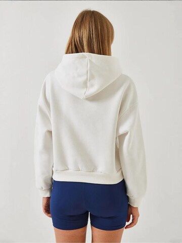 Bianco Lucci Sweatshirt 'Sweatshirts' in White