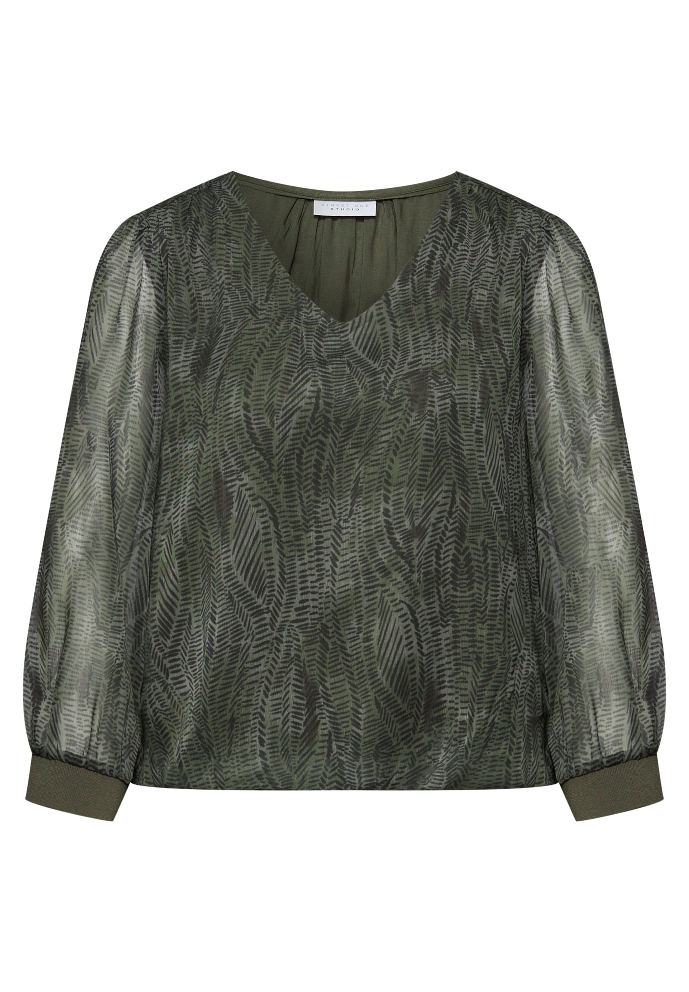 Street One Studio Blouse in Green: front