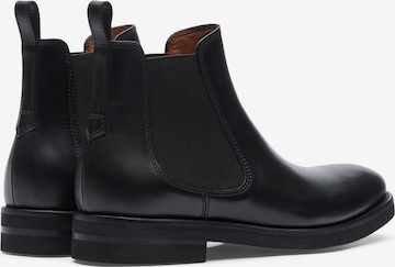 LOTTUSSE Boots 'Holborn' in Black