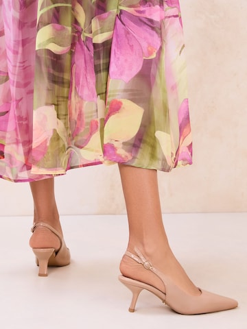 Escarpins Lipsy en beige