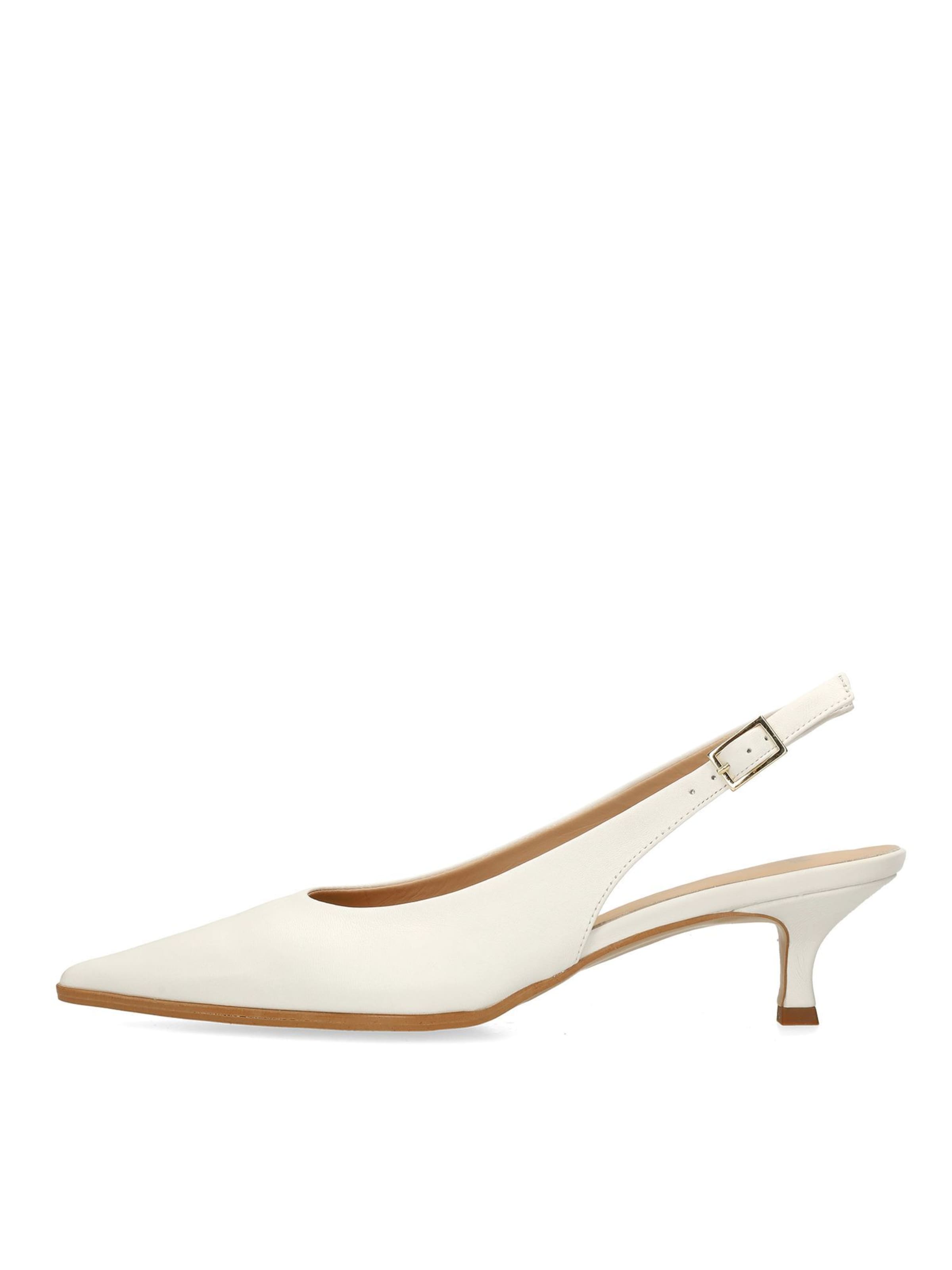 MANFIELD Pumps in White
