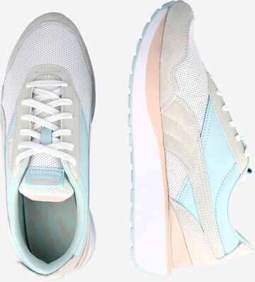 Baskets basses 'Cruise Rider Candy' PUMA en blanc