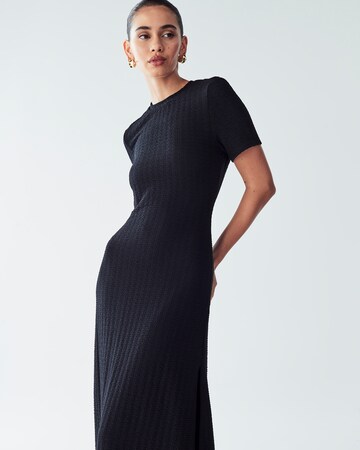 St MRLO Dress in Black