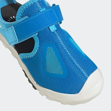 ADIDAS TERREX - Sandália 'Captain Toey 2.0' em azul