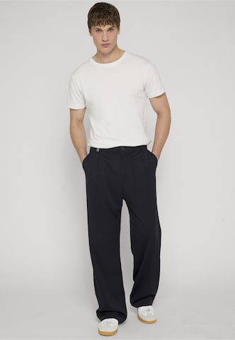 2Y Studios Loose fit Pleat-Front Pants 'Tahlo' in Blue