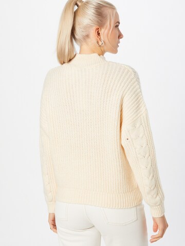 Pull-over DeFacto en beige