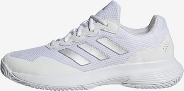 ADIDAS PERFORMANCE Спортни обувки 'Gamecourt 2.0 ' в бяло: отпред