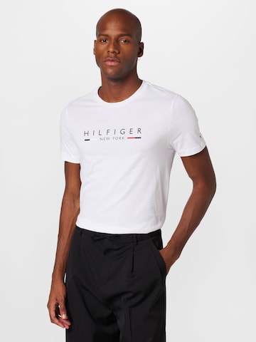 T-Shirt 'New York' TOMMY HILFIGER en blanc : devant