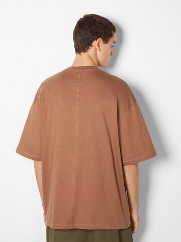Bershka T-shirt i brun