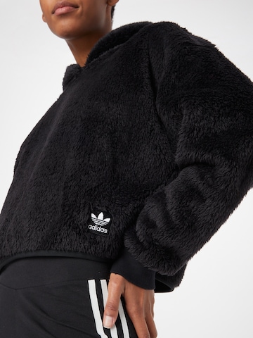 ADIDAS ORIGINALS Sweatshirt 'Essentials+ Fluffy Teddy' in Black
