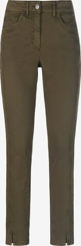 Basler Slim fit Pants in Green: front