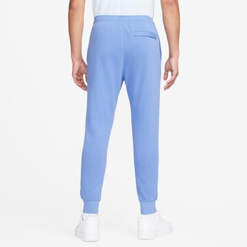 mėlyna Nike Sportswear Siaurėjantis Kelnės 'Club'