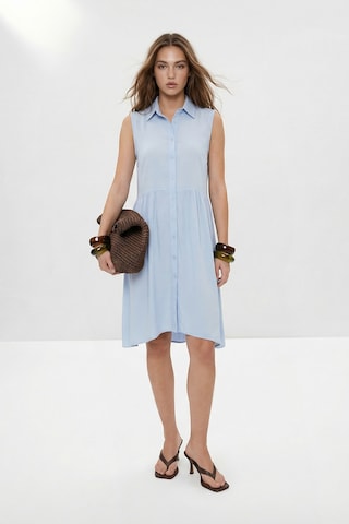 Robe-chemise Trendyol en bleu
