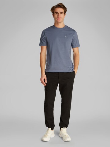 Maglietta di Calvin Klein Jeans in grigio