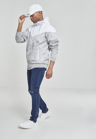 Urban Classics - Chaqueta de entretiempo 'Arrow' en gris