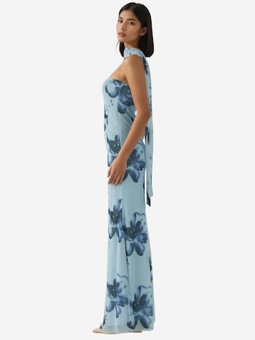 Hiccup Evening Dress in Blue