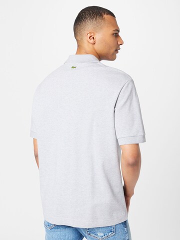 LACOSTE Тениска в сиво