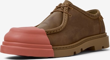 Chaussure à lacets 'Junction' CAMPER en marron : devant