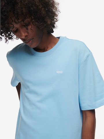 6pm Shirt 'BABY BLUE' in Blue