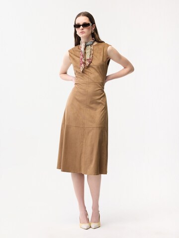 adl Dress in Beige