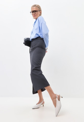 CESARE GASPARI Slingback pumps in White