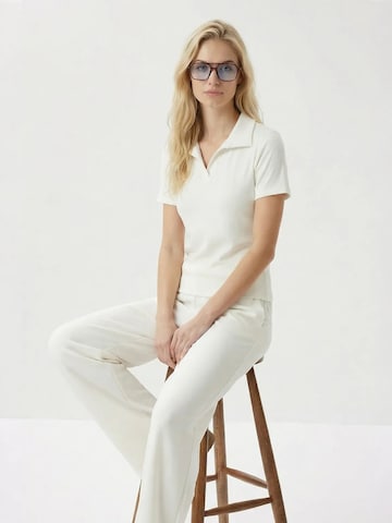 Completo pantalone di Happiness İstanbul in bianco