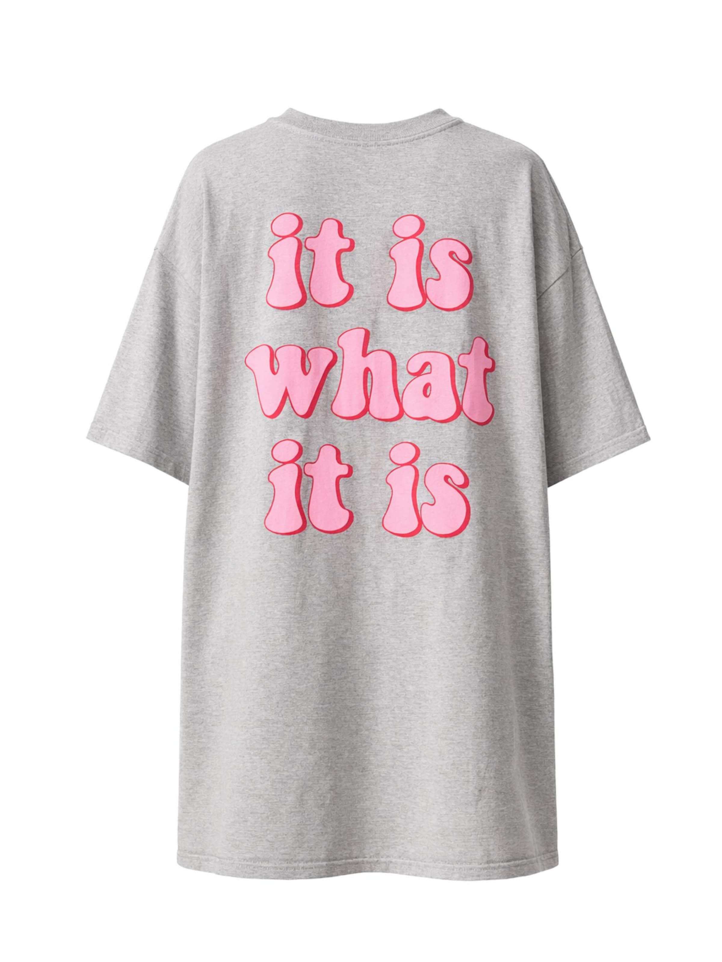 Worldclassca Oversized Shirt 'Oversized T-Shirt "It is What it is"' in Grey: front