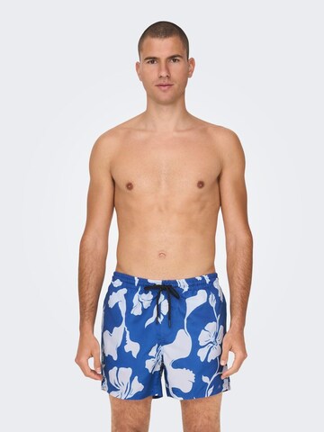 Shorts de bain 'Ted Life' Only & Sons en bleu : devant