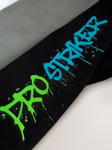 T-Shirt Next en mélange de couleurs