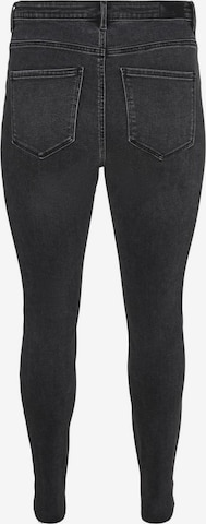 Vero Moda Curve Skinny Jeans 'SOPHIA ' in Black