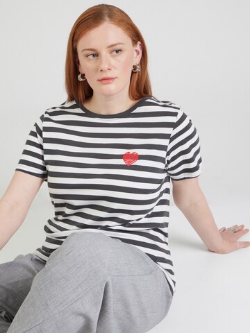 T-shirt ONLY Carmakoma en gris : devant