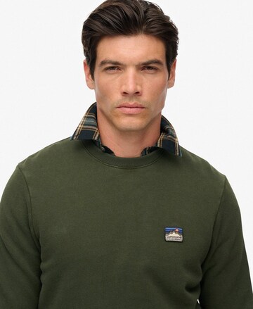 Sweat-shirt 'Great Outdoors' Superdry en vert