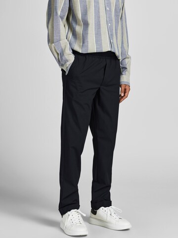 JACK & JONES Regular Trousers in Blue: front