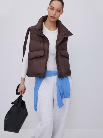 Estro Vest '83101' in Brown