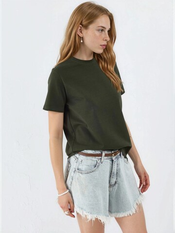 T-shirt Busem en vert